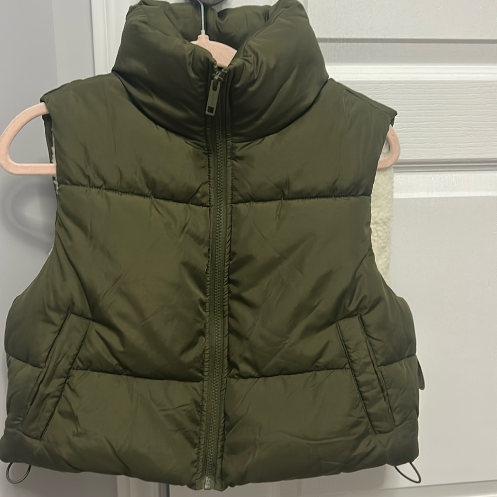 Puffer jacket whit no sleeve